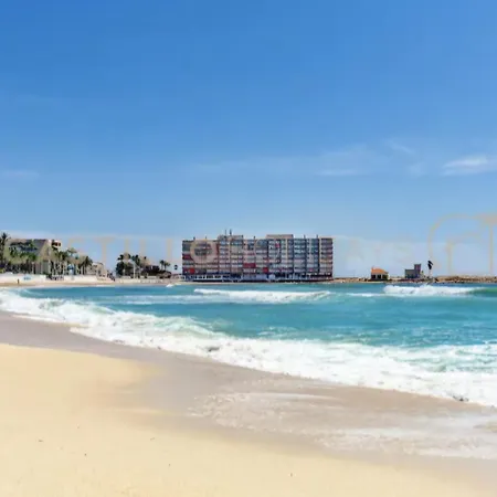 Luxury Penthouse - Rooftop Pool - 100m To The Sea Appartement