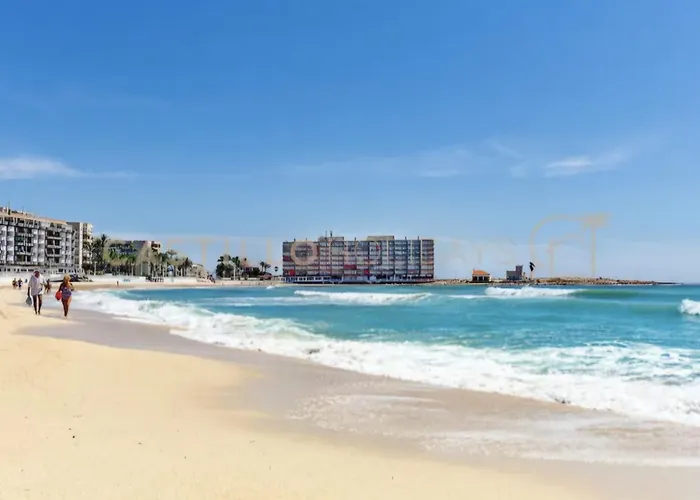 Luxury Penthouse - Rooftop Pool - 100m To The Sea Appartement