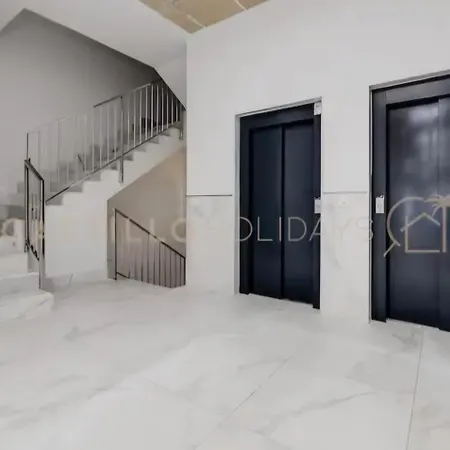 Luxury Penthouse - Rooftop Pool - 100m To The Sea Torrevieja