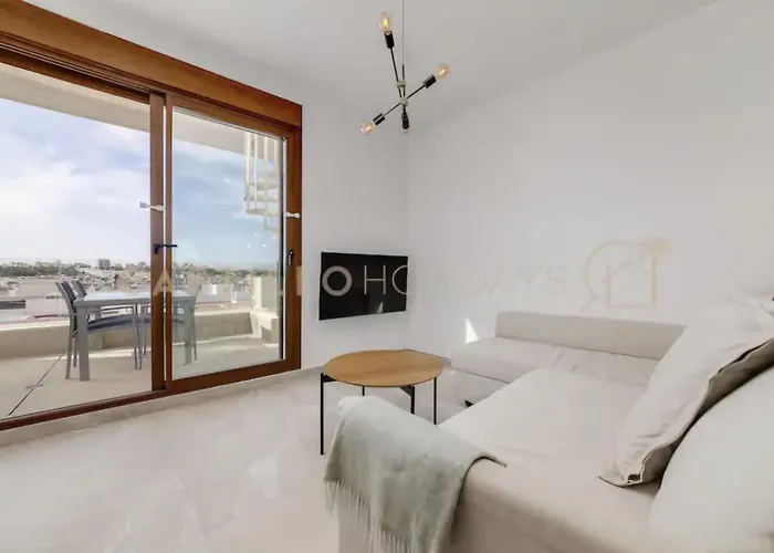Luxury Penthouse - Rooftop Pool - 100m To The Sea * Torrevieja