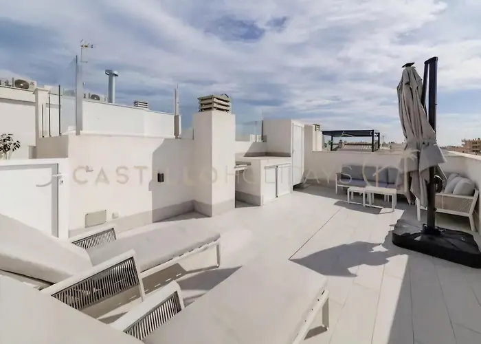 Luxury Penthouse - Rooftop Pool - 100m To The Sea Torrevieja