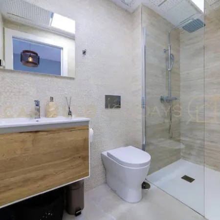 Apartamento Luxury Penthouse - Rooftop Pool - 100m To The Sea *