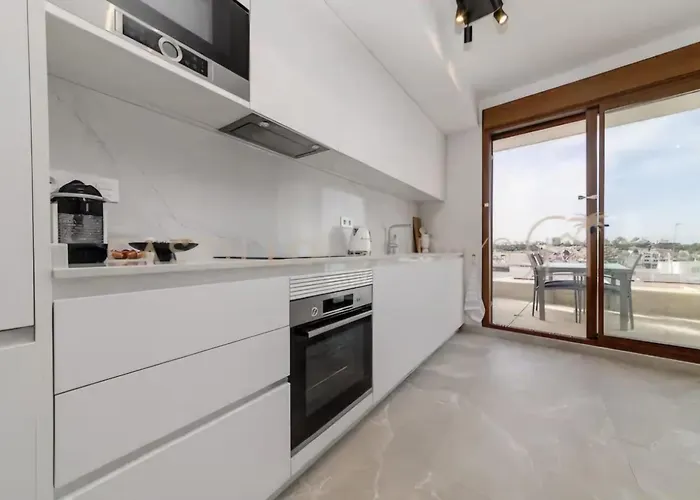 Lägenhet Luxury Penthouse - Rooftop Pool - 100m To The Sea