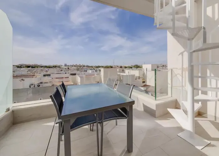 Luxury Penthouse - Rooftop Pool - 100m To The Sea Torrevieja